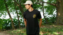 Load image into Gallery viewer, Team Never Quit Skull Tee
